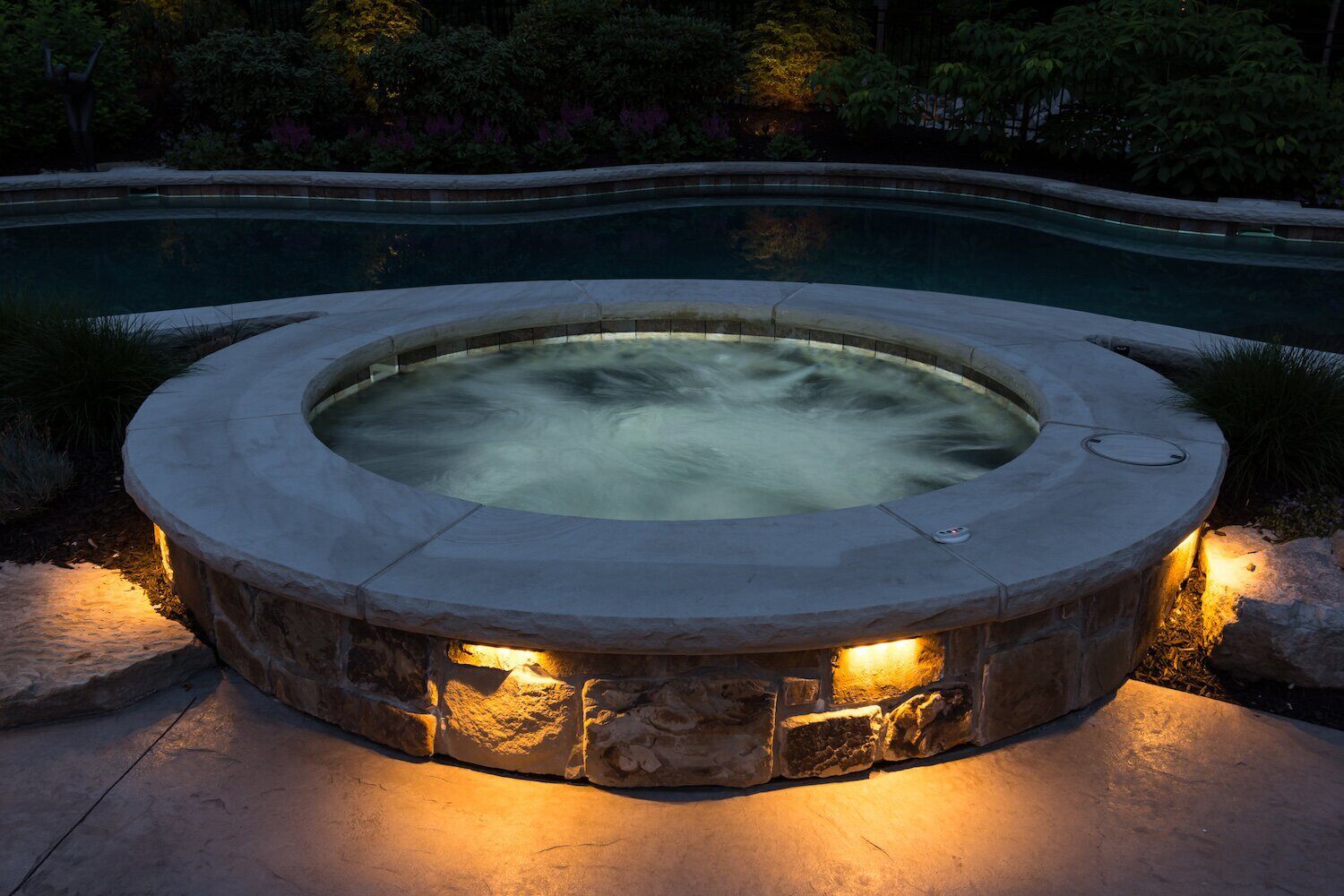 LED outdoor lighting in Aurora, OH