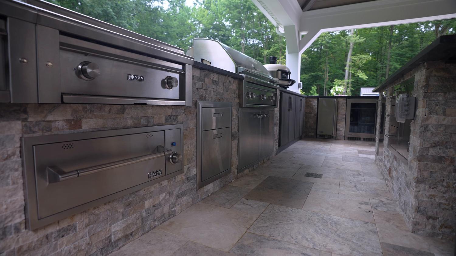 High-end pavilion designed for year-round use in Highland Heights, Ohio