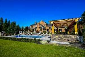 5 Things to Consider When Taking Commercial Landscaping Bids